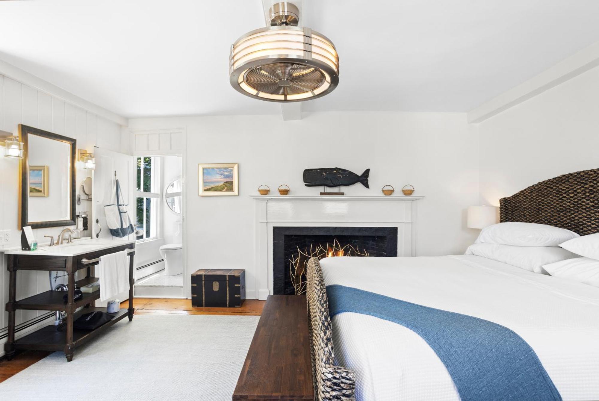 Carlisle House Inn Нантъкет Екстериор снимка