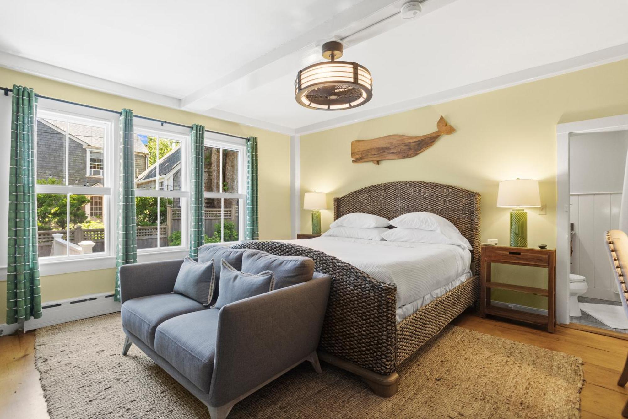 Carlisle House Inn Нантъкет Екстериор снимка